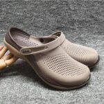 صندل کراکس مدل لایت راید 360 رنگ قهوه ای